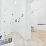 No 6 * Timisoara