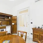 No 6 Apartment