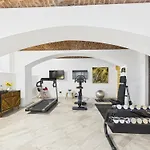 No 6 Apartament