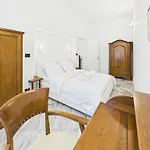 Apartament No 6
