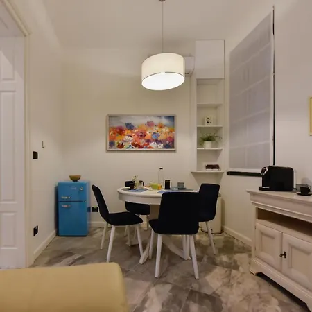 Apartment No 6 *