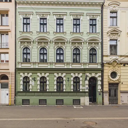 No 6 * Timisoara